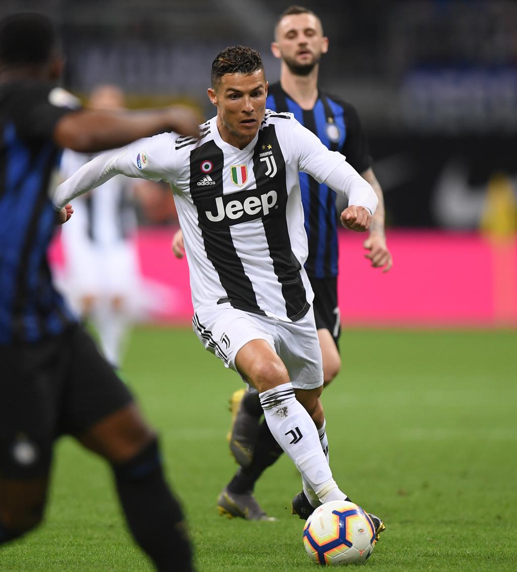 阿森纳继续5分领跑，切尔西利物浦遭遇冷门