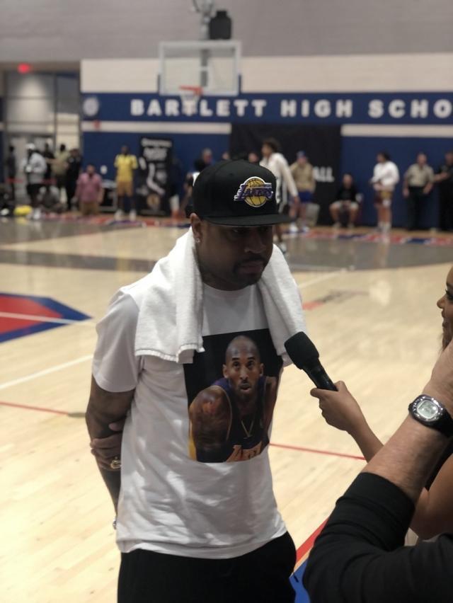 拉基蒂奇：无论哪队球迷都会喜欢魔笛；亚马尔要走自己的路（拉基蒂奇：各队球迷都爱莫德里奇，亚马尔应走自己的路）