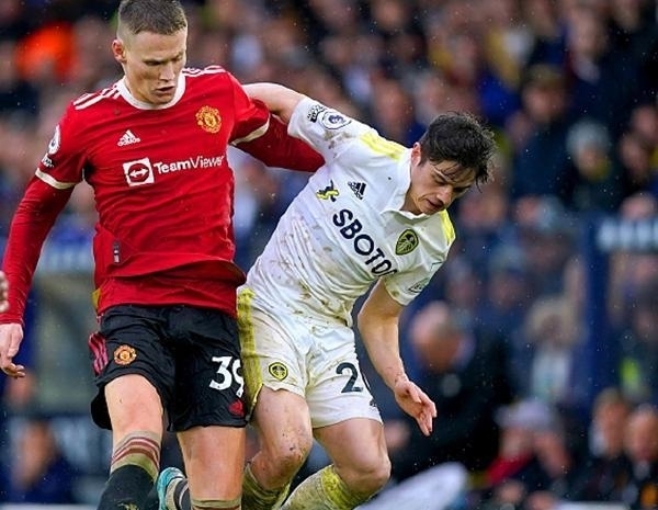 禁区爆射破门，39岁胡尔克达成生涯500球里程碑