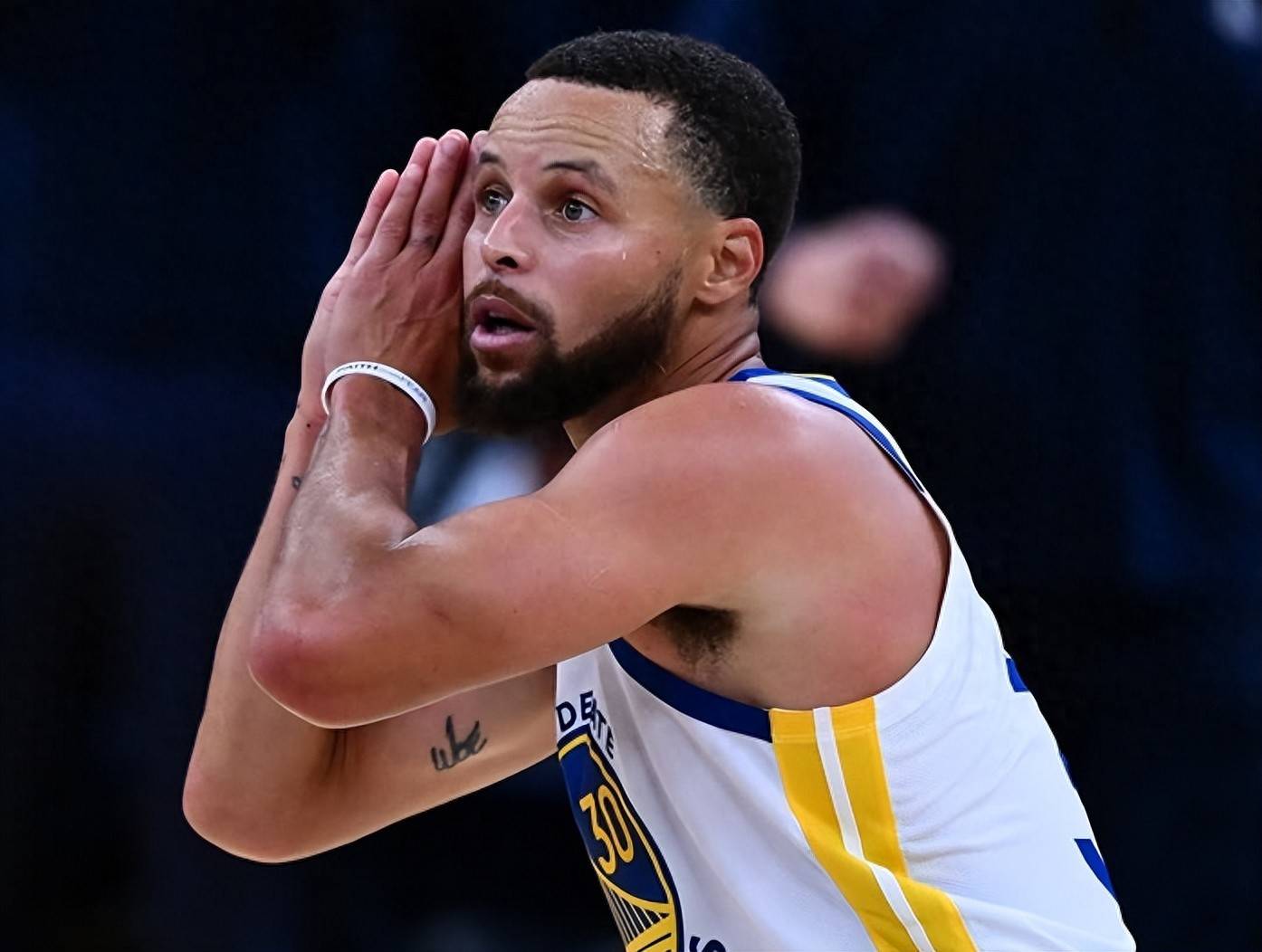 卡佩罗：斯帕莱蒂不能执着于某些固定阵型，他要学会灵活变通（卡佩罗：斯帕莱蒂不应拘泥于固定阵型，须学会灵活应变）