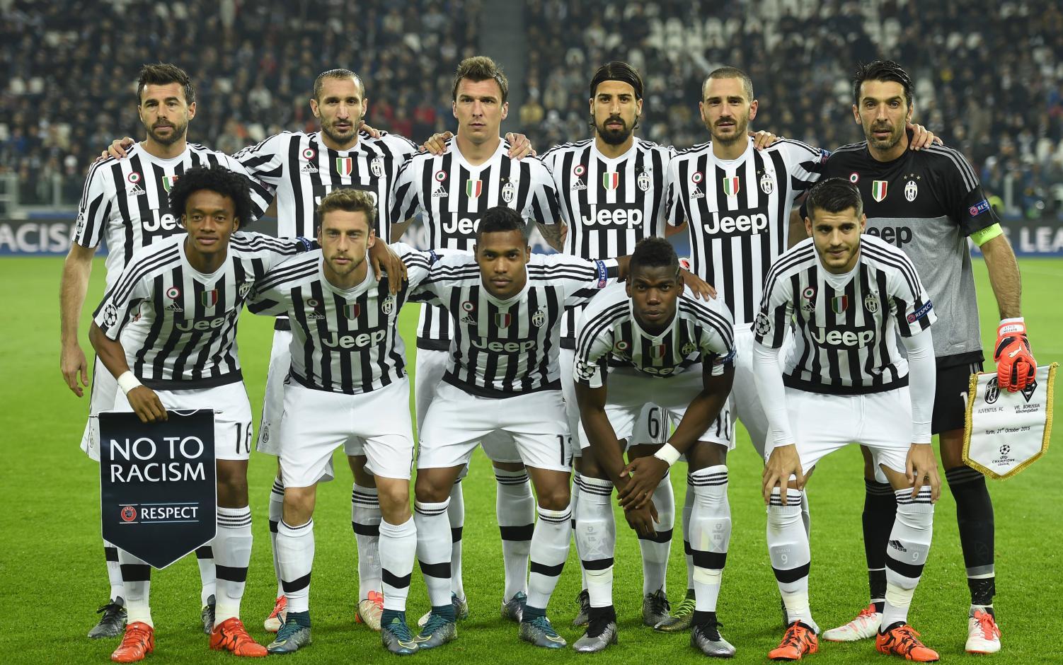 巴西国际新任主帅说球队穿粉色球衣看着像同性恋，事后道歉（巴西国际新帅称粉色球衣“像同性恋”惹议后致歉）