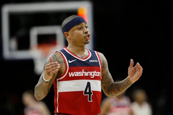 她在第三局 她在第三局