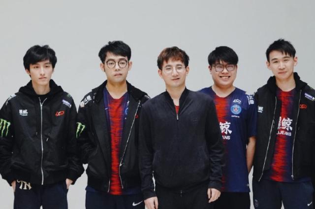 升球队整体 升球队整体