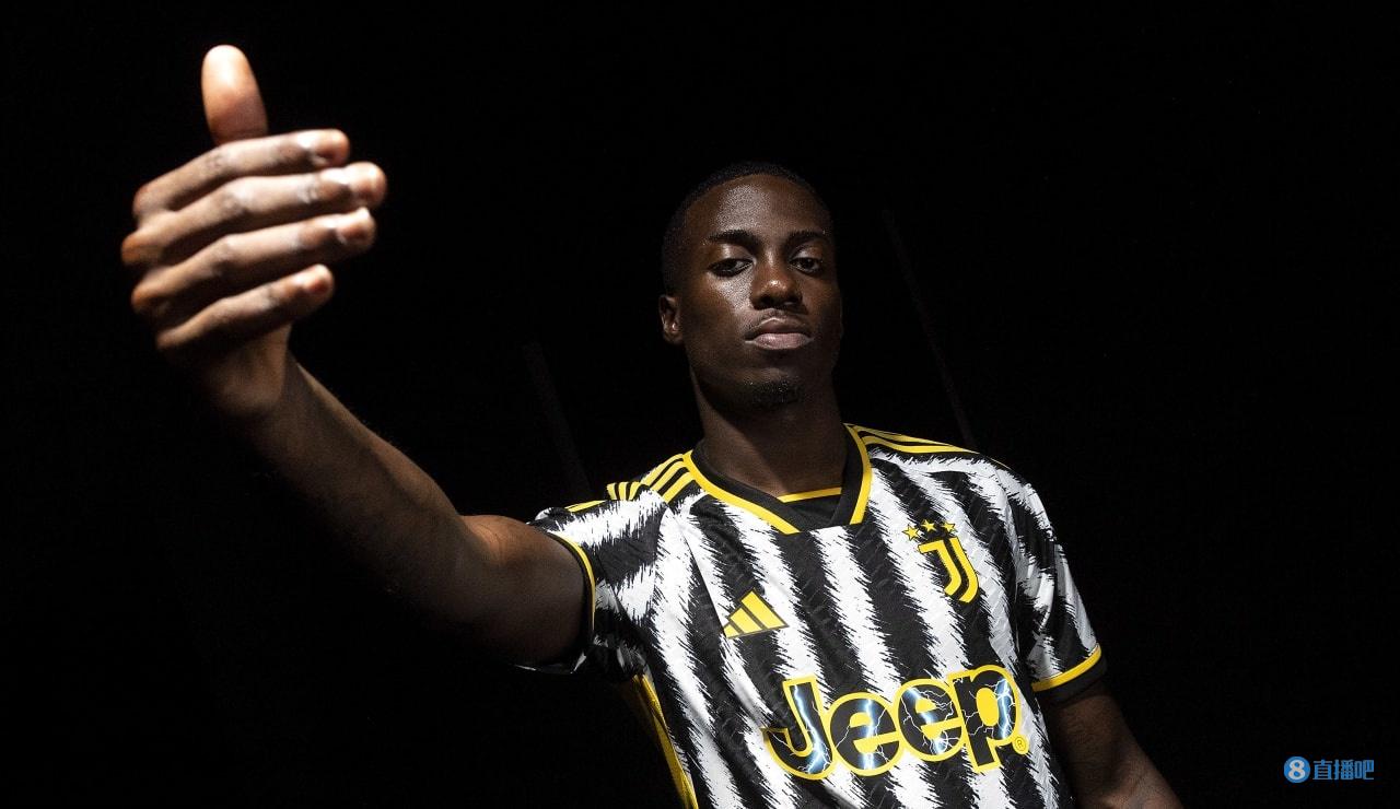 度受到极大 度受到极大